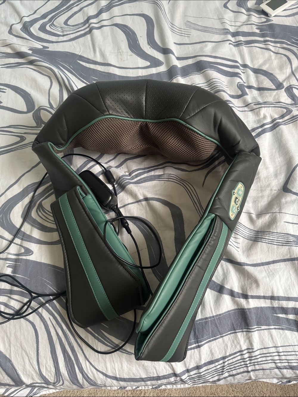 Amazon Neck and Shoulder Massager in Black and Green